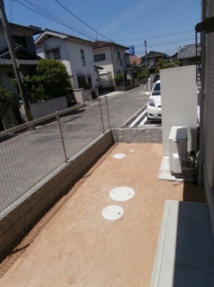 庭　※他号室の写真です