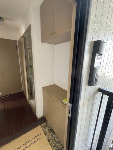 玄関　玄関