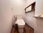 トイレ　もちろん温水暖房便座付きのトイレです☆