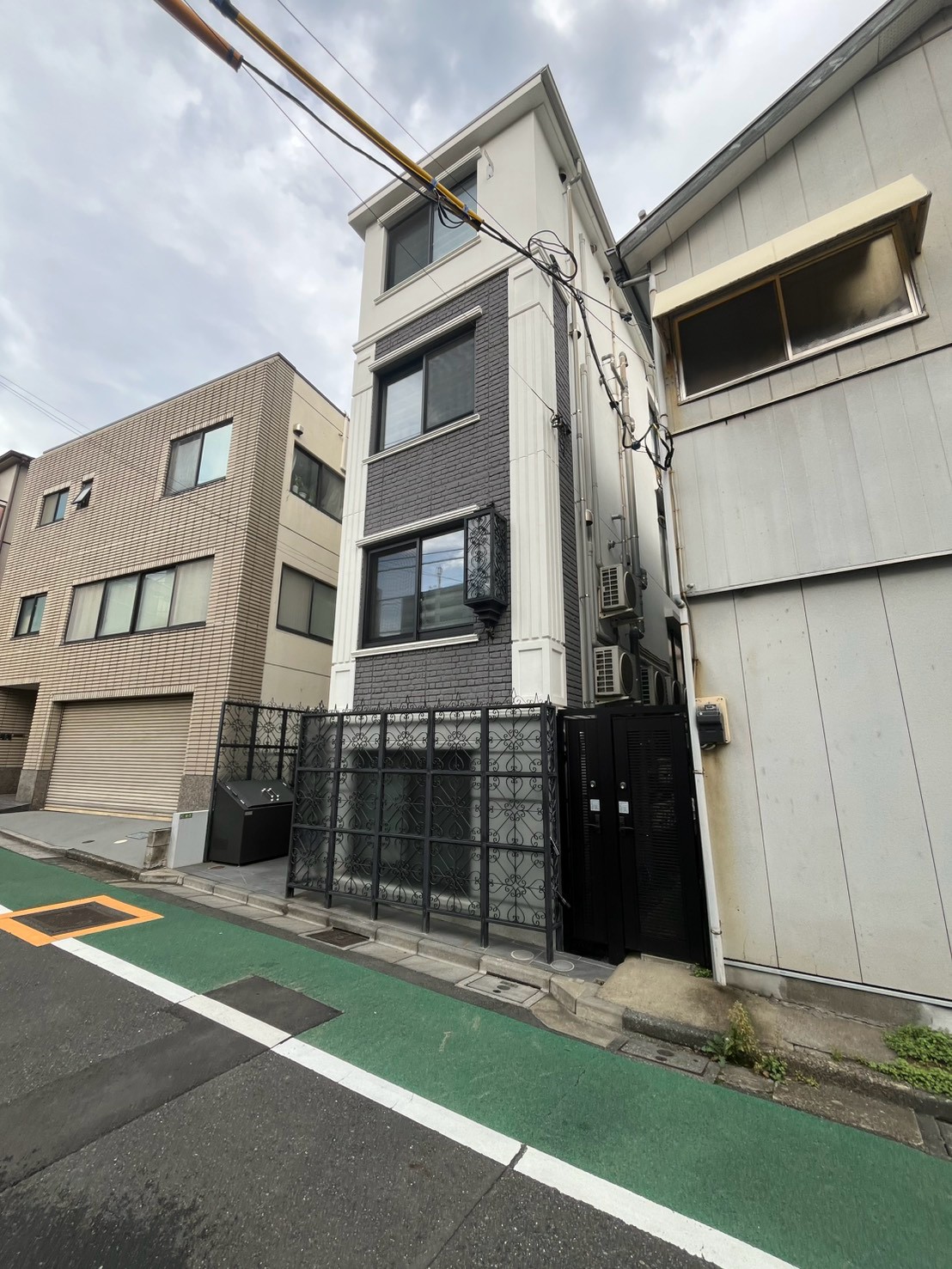 Apartment小石川後楽園の外観写真