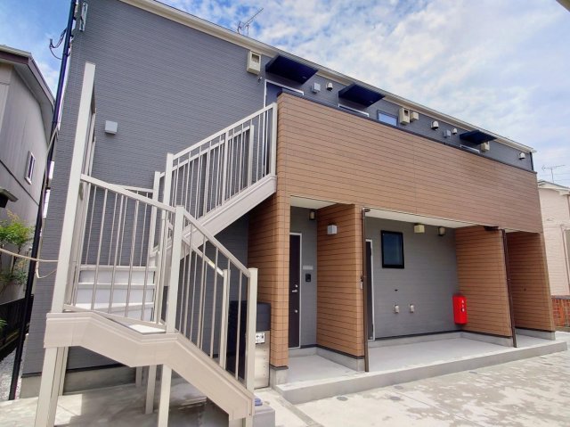 建物外観　住宅街にあるアパートです。車道から離れてますので静かな雰囲気