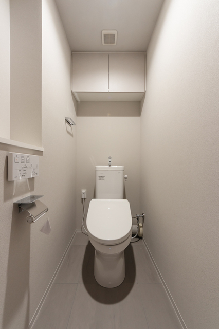 トイレ　※写真は同タイプ住戸です。