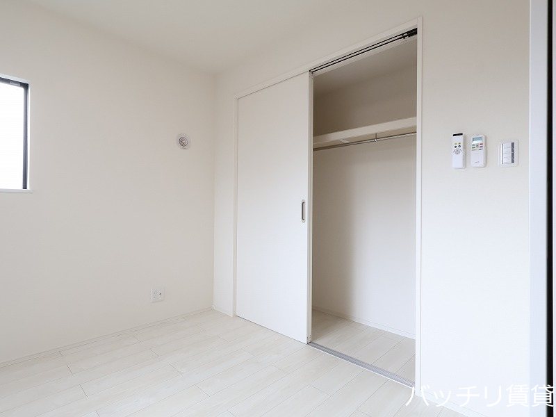 収納　画像は、同型タイプの為、現状を優先いたします。
