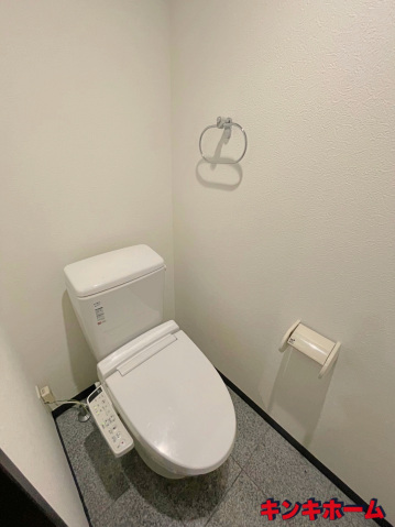 トイレ　写真は別のお部屋です。