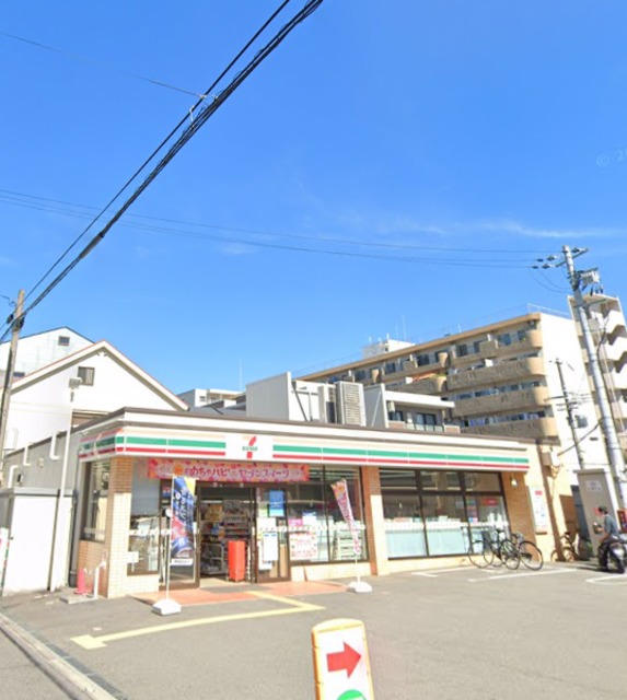 コンビニ　セブンイレブン大阪沢之町2丁目店（コンビニ）まで776m