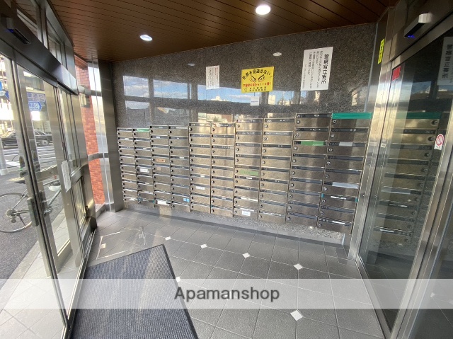 東京メトロ東西線 門前仲町駅 徒歩7分 13階建 築47年の外観写真