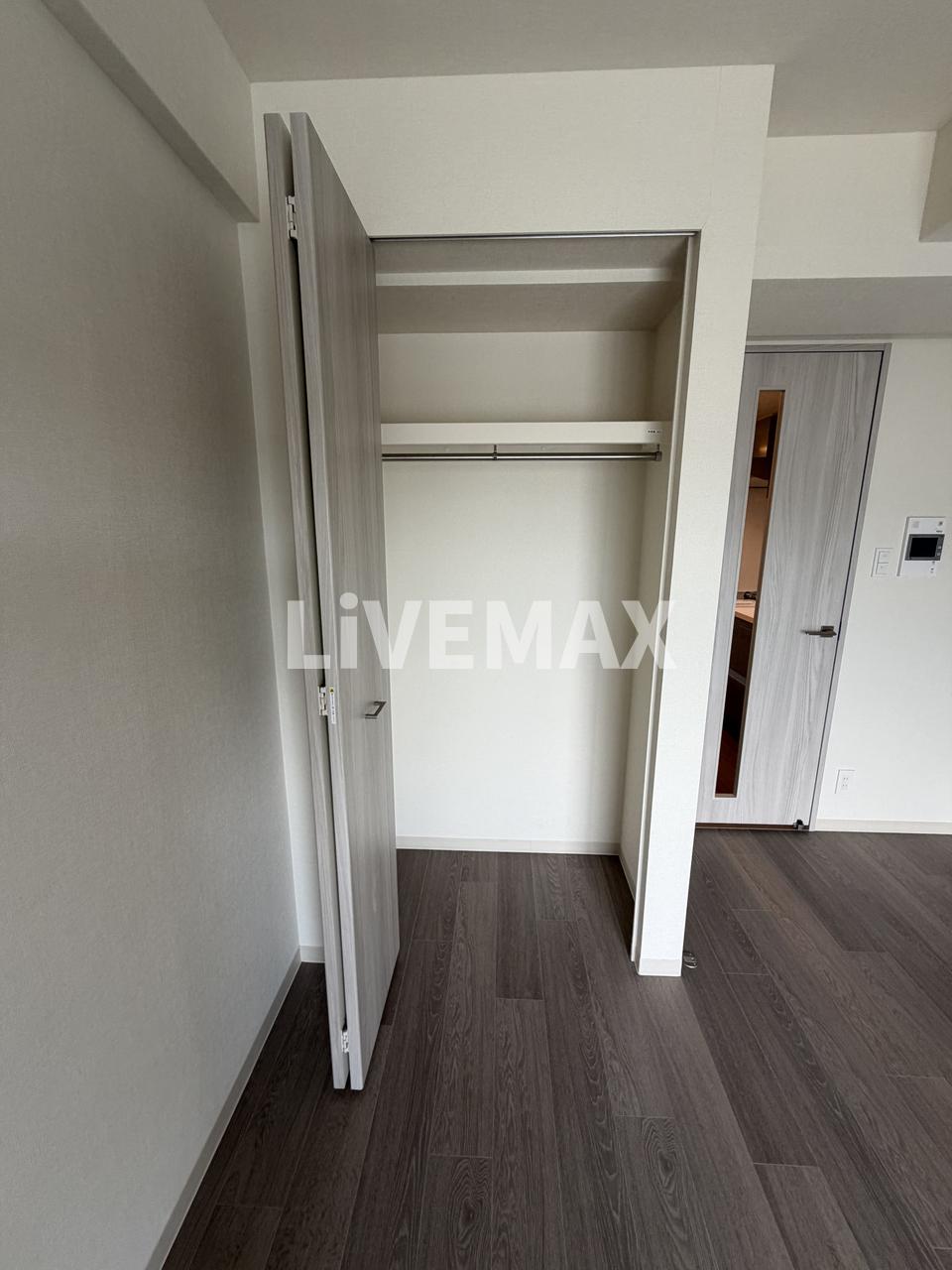収納　※反転タイプのお部屋です。