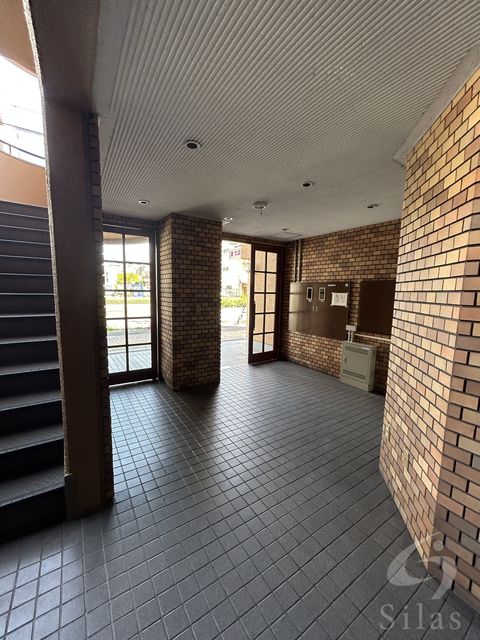 地下鉄今里筋線 だいどう豊里駅 徒歩1分 7階建 築44年の外観写真