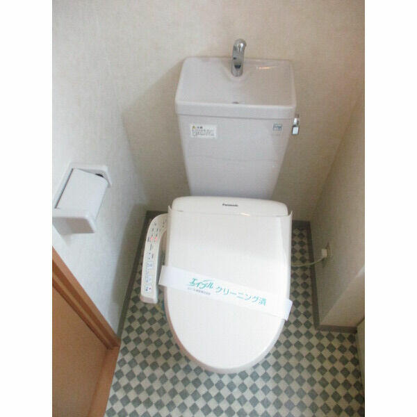 西武新宿線 田無駅 徒歩6分 3階建 築24年のトイレ写真