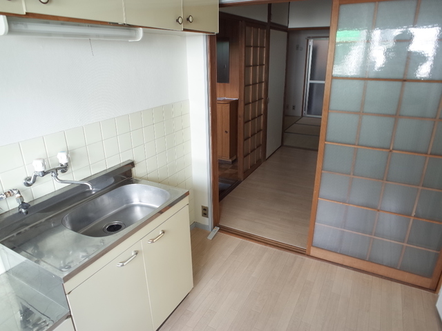 ロイヤルハイツのキッチン写真