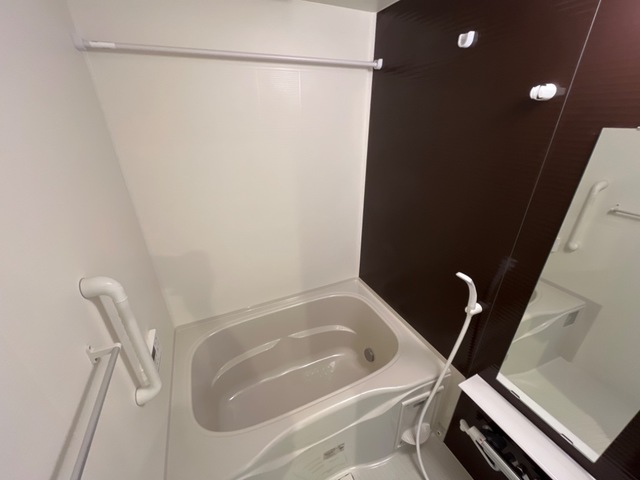 Shine Village大木戸Cの風呂写真