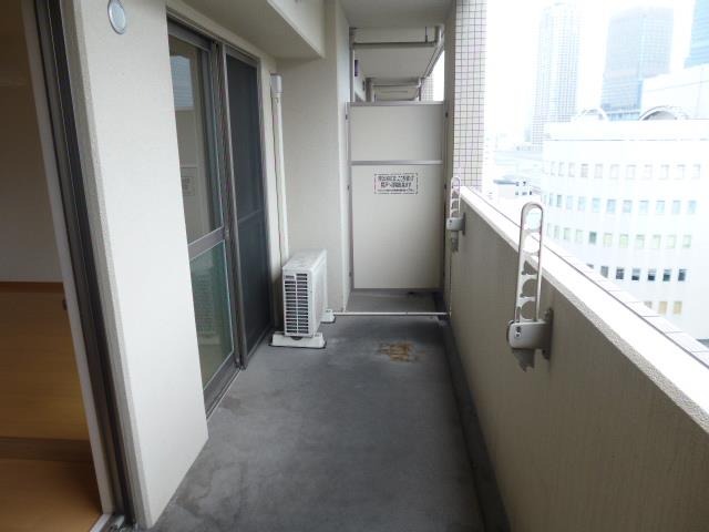 TOMODOAL北梅田の内装写真