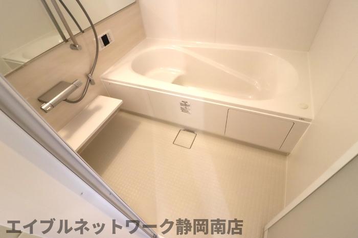 パーソンズSの風呂写真