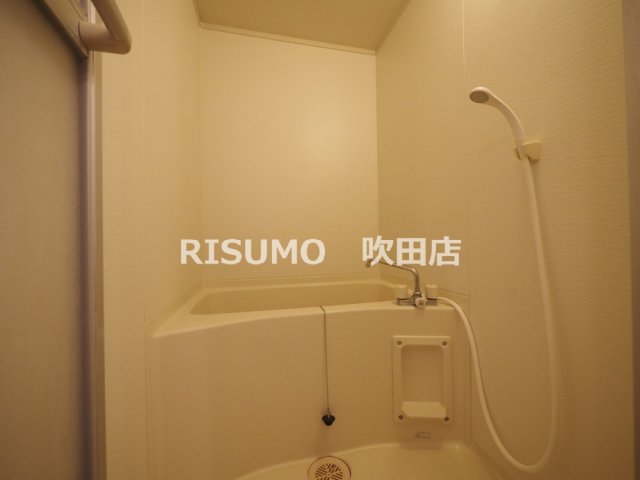 バス・シャワールーム　詳細は、RISUMO吹田店までお問い合わせ下さい♪