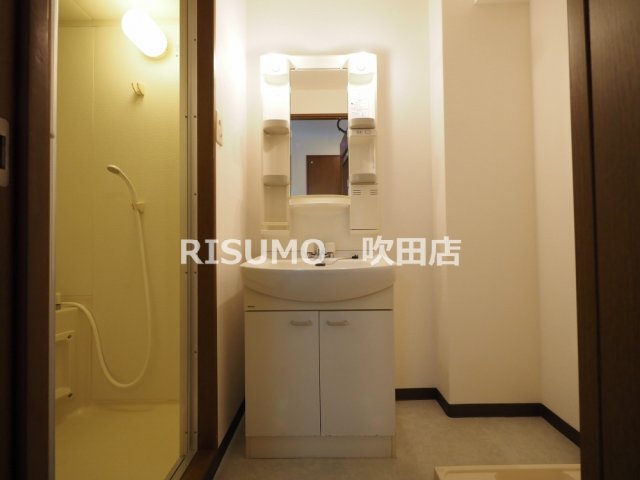 洗面設備　詳細は、RISUMO吹田店までお問い合わせ下さい♪