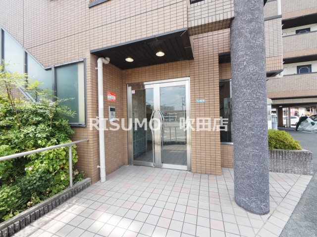 エントランス　詳細は、RISUMO吹田店までお問い合わせ下さい♪