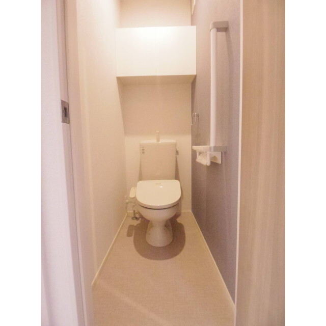 コンフォーティア踏入Bのトイレ写真