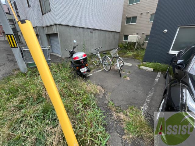 地下鉄南北線 麻生駅 徒歩7分 4階建 築38年の外観写真