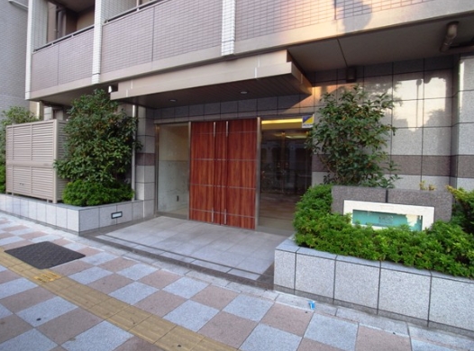 つくばエクスプレス 浅草駅 徒歩5分 13階建 築20年の外観写真