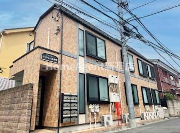 ＪＲ中央線 東中野駅 徒歩8分 築13年
