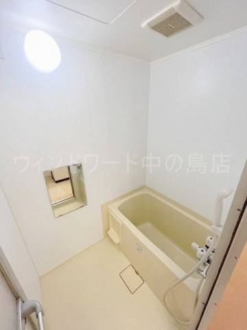 バス・シャワールーム　詳細は、ウィンドワード中の島店までご相談下さい。