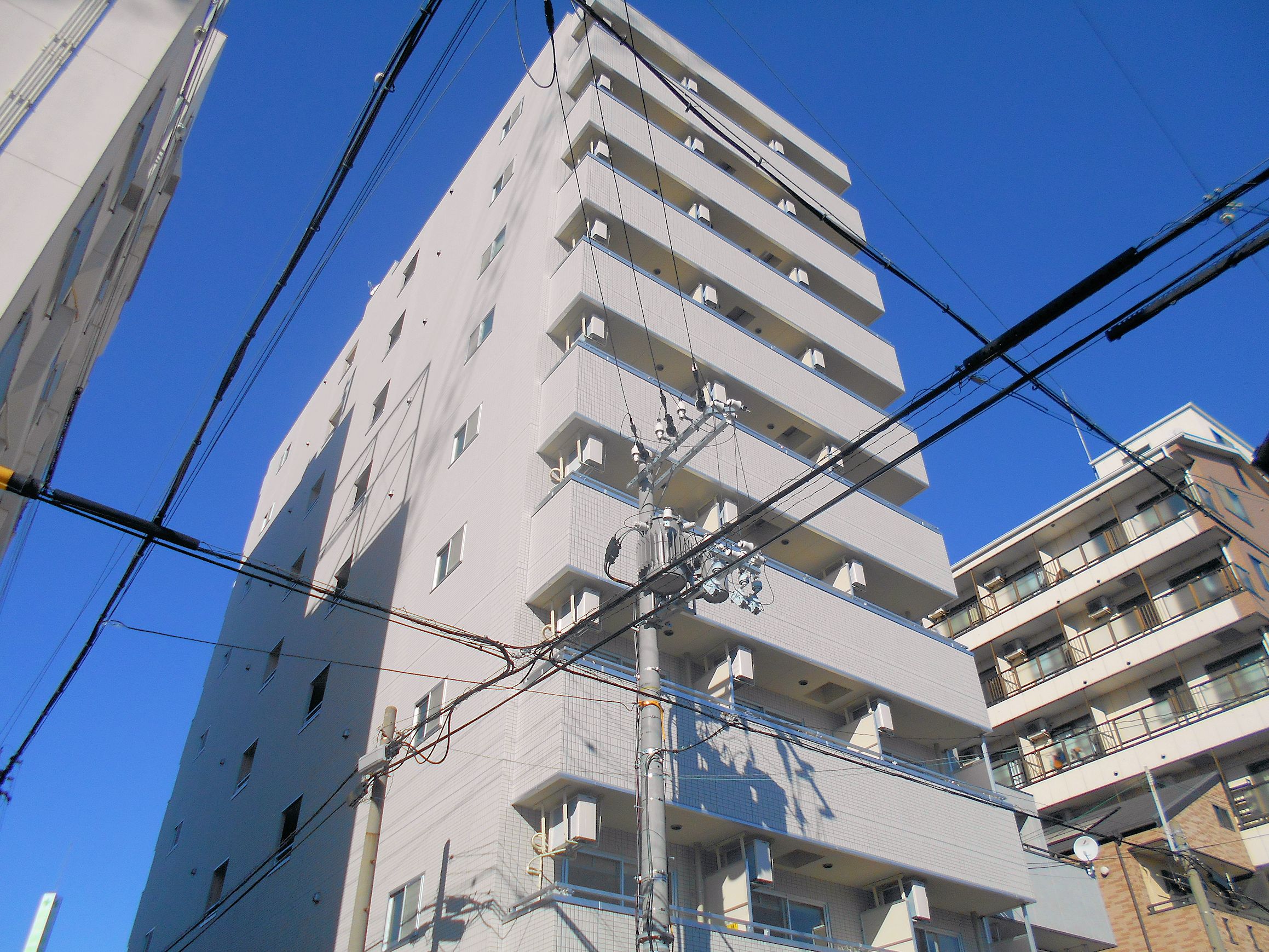 建物外観　築浅ならではの綺麗さです