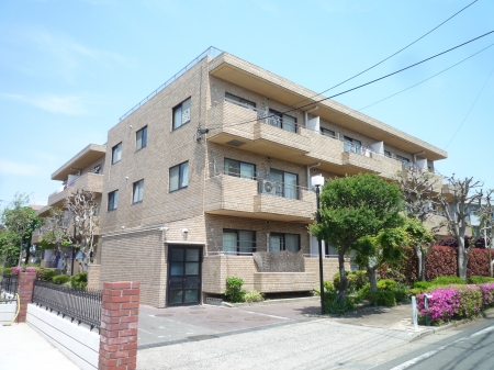 建物外観　日当たり良好