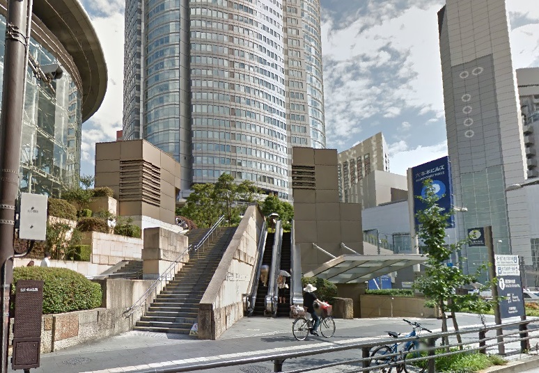 ショッピングセンター　六本木ヒルズ（ショッピングセンター）まで1072m