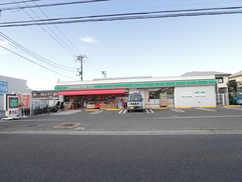 コンビニ　ローソンストア100辻堂元町五丁目店（コンビニ）まで583m