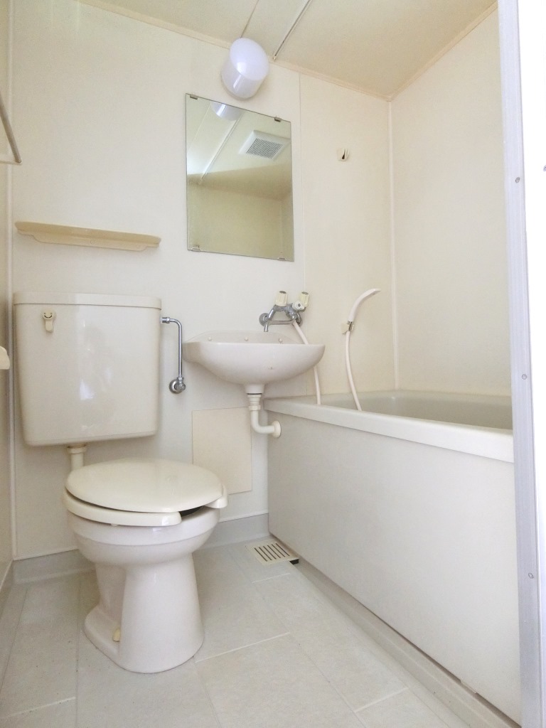 バス・シャワールーム　3点ユニットバス