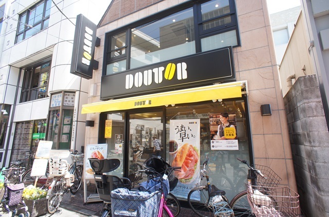 飲食店　ドトールコーヒー（飲食店）まで146m