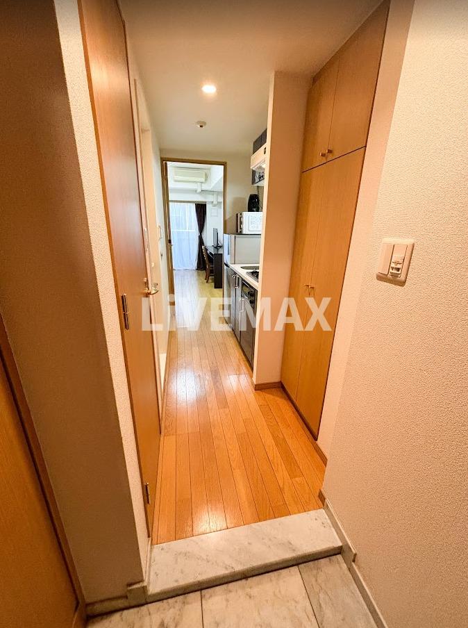 玄関　家電・家具が1式揃っております。