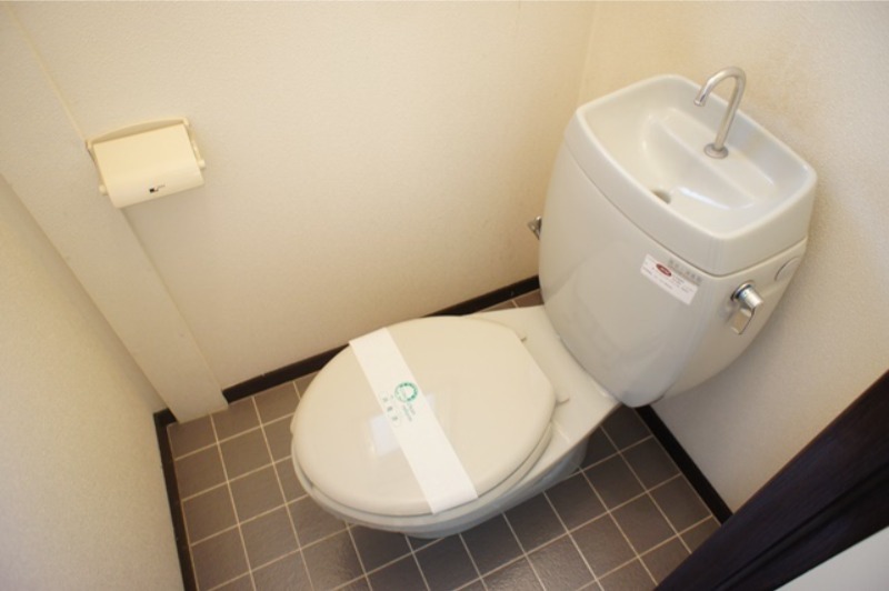 トイレ　図面と現状に相違がある場合には現状を優先