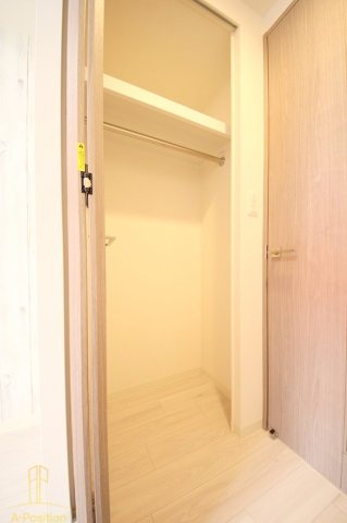 収納　プレサンス福島ミッドエル