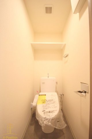 トイレ　プレサンス福島ミッドエル