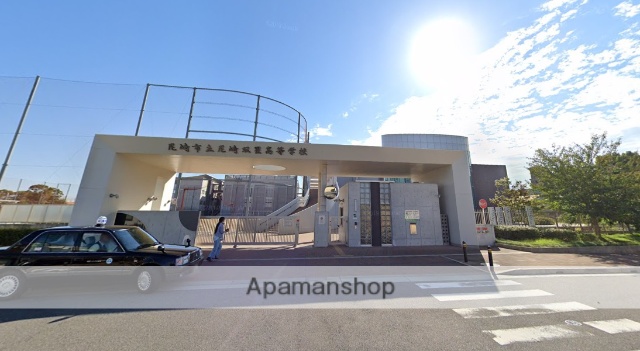 高校・高専　尼崎市立高等学校尼崎双星高等学校（高校・高専）まで454m