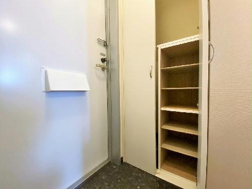 玄関　設備・使用は号室により異なる為、現況を優先致します。