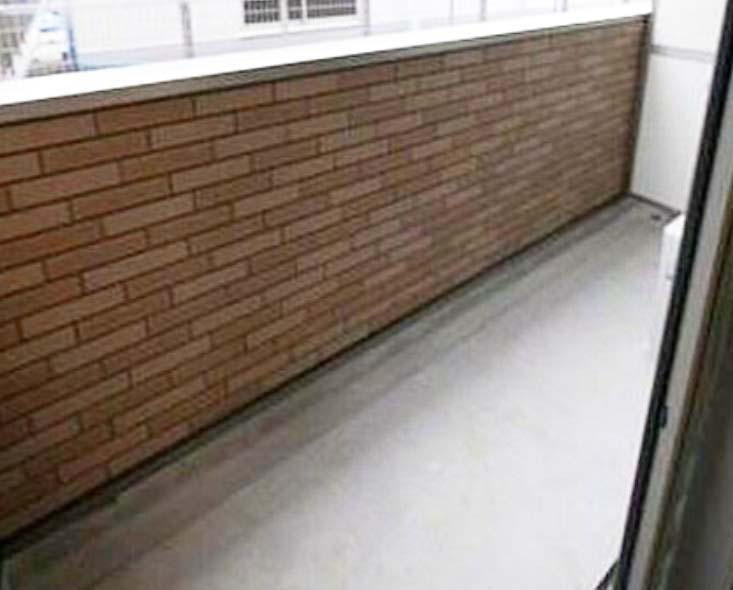 バルコニー　★洗濯物を干すスペース充分に取れます★