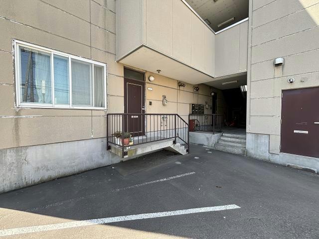 エントランス　エントランス部分