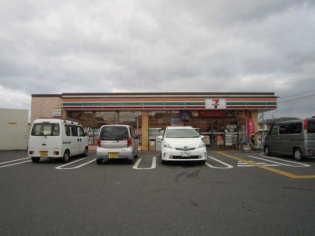 コンビニ　セブンイレブン近江八幡土田町店（コンビニ）まで740m