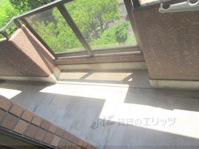 バルコニー　ベランダ