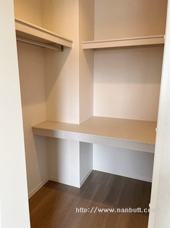 収納　ウォークインクローゼット