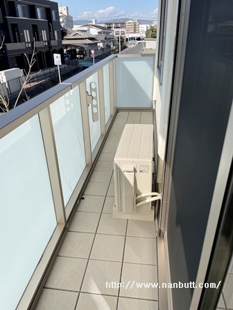 バルコニー　バルコニー