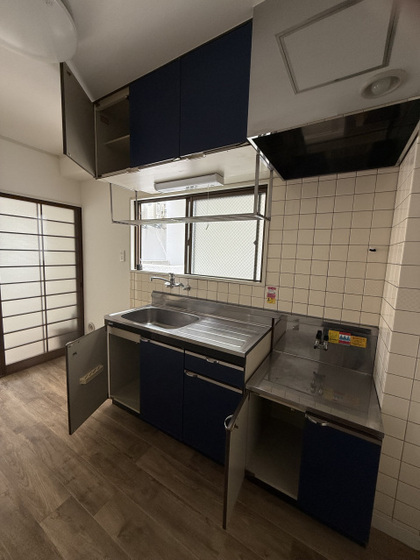 キッチン　※別部屋の写真です