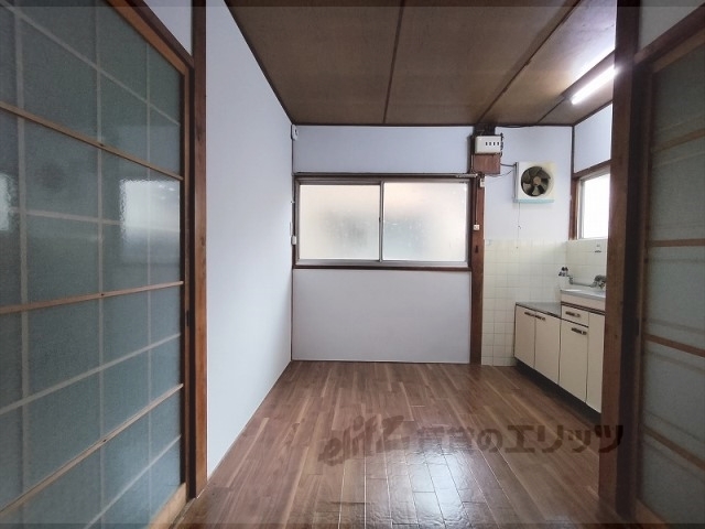 居室・リビング　居室