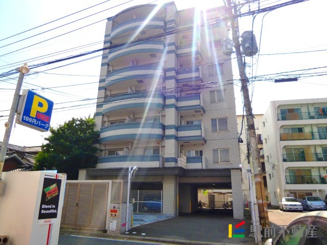 福岡市博多区住吉のマンションの建物外観