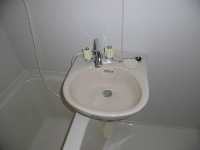 洗面設備　お風呂の中に洗面台※現状優先