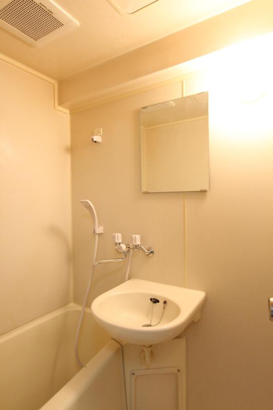 洗面設備　参考写真