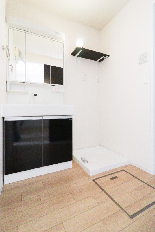 洗面設備　図面と現状に相違がある場合には現状を優先