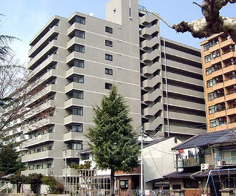 京都市下京区中堂寺坊城町のマンションの建物外観